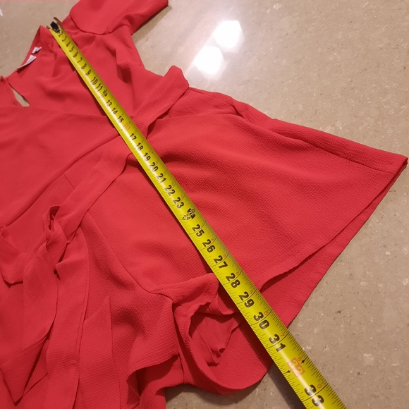 Premier Amour Faux Wrap Romper Shorts Jumpsuit Red Womens Size 10 - Picture 11 of 14